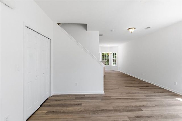 7062 Brookview Creek, Riverdale, GA 30274