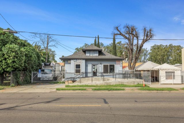 425 N Sacramento St, Lodi, CA 95240