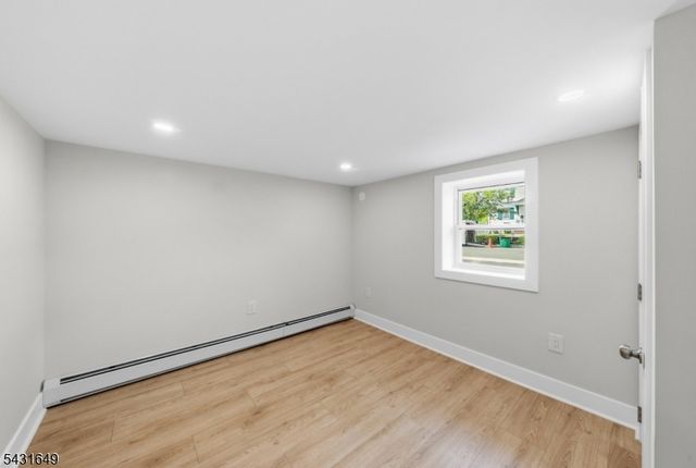 23 Prospect St, Clifton City, NJ 07011