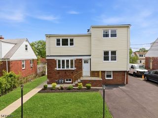 23 Prospect St, Clifton City, NJ 07011