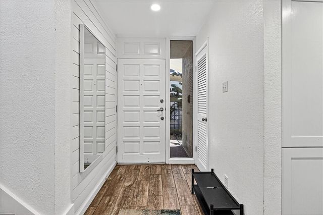 14142 E Cabana St 5A, Corpus Christi, TX 78418