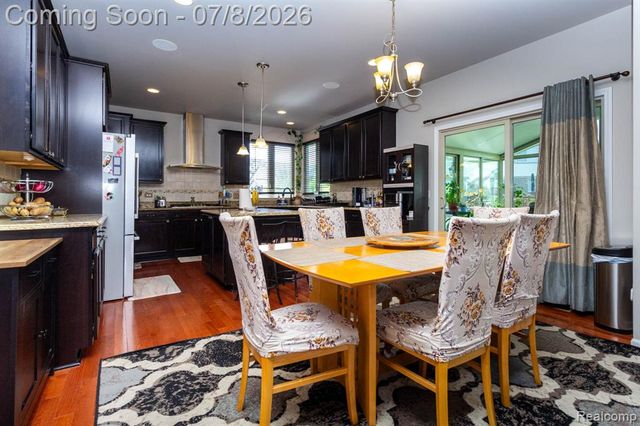 51103 Upland View Street, Canton, MI 48188