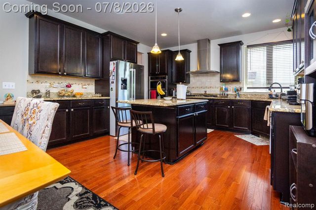 51103 Upland View Street, Canton, MI 48188