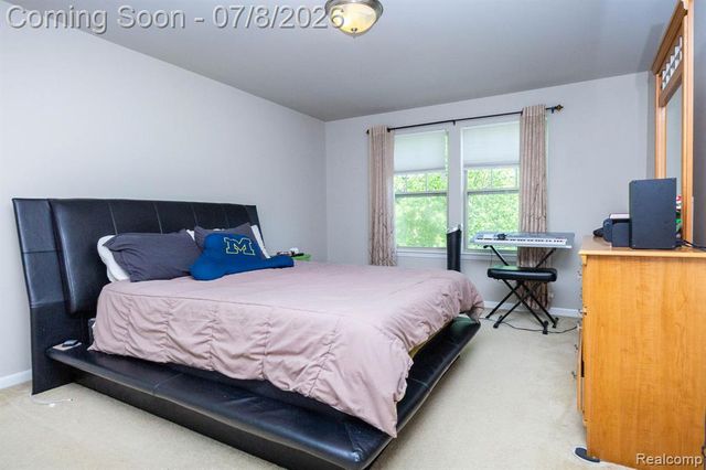 51103 Upland View Street, Canton, MI 48188