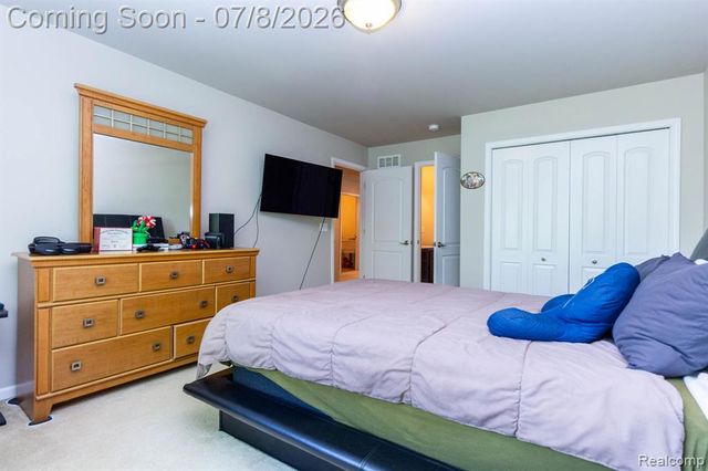 51103 Upland View Street, Canton, MI 48188