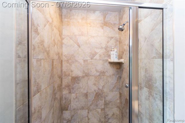 51103 Upland View Street, Canton, MI 48188