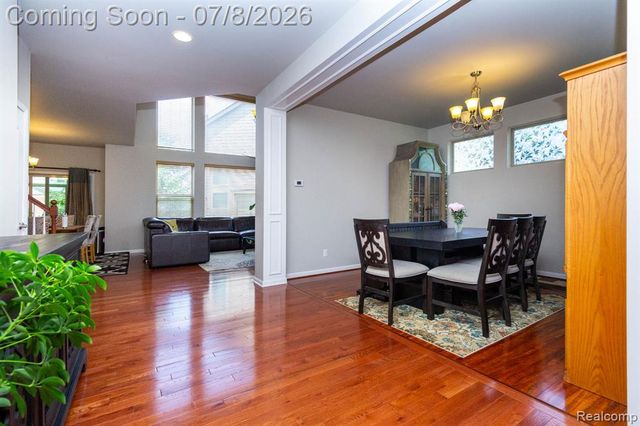 51103 Upland View Street, Canton, MI 48188