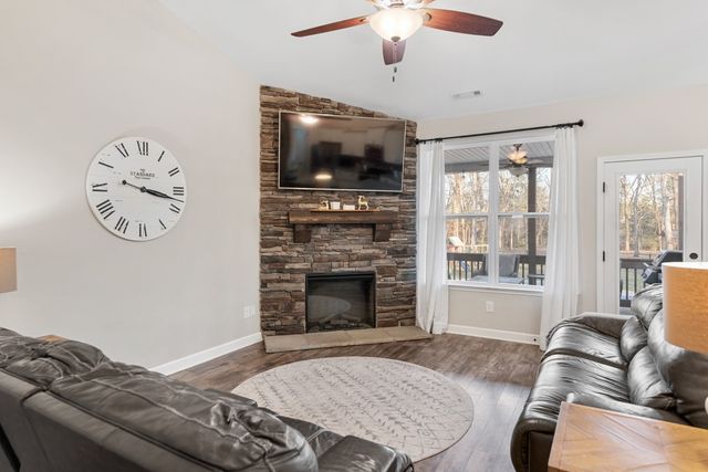 1509 Tara Ct, Lebanon, TN 37087