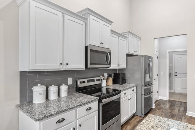 1509 Tara Ct, Lebanon, TN 37087