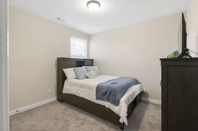 1509 Tara Ct, Lebanon, TN 37087