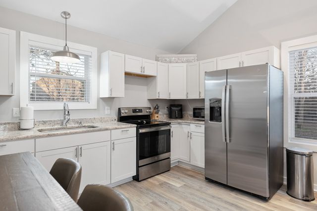 1509 Tara Ct, Lebanon, TN 37087