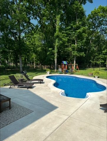 1509 Tara Ct, Lebanon, TN 37087