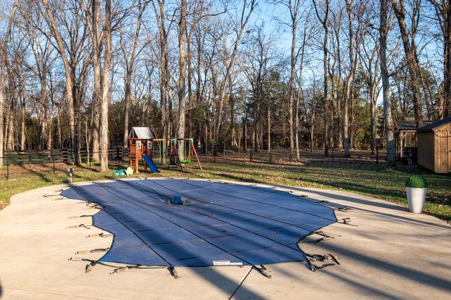 1509 Tara Ct, Lebanon, TN 37087