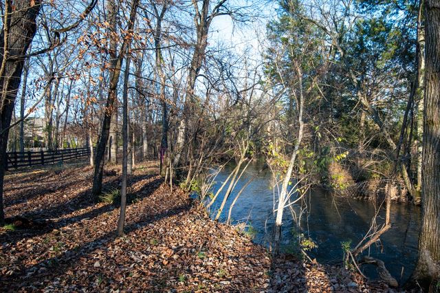 1509 Tara Ct, Lebanon, TN 37087