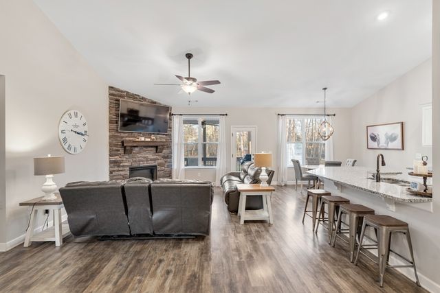 1509 Tara Ct, Lebanon, TN 37087