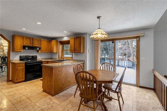 141 Shellridge Drive, Amherst, NY 14051