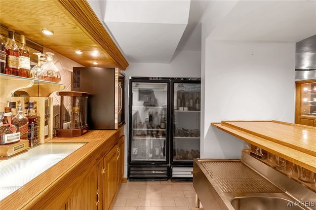 141 Shellridge Drive, Amherst, NY 14051