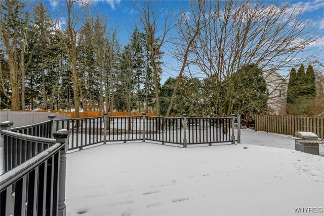 141 Shellridge Drive, Amherst, NY 14051