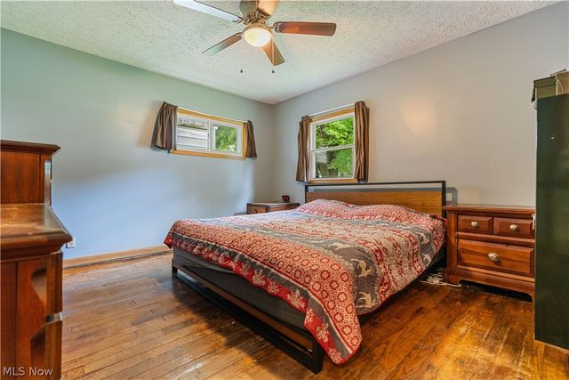 1431 Pin Oak Drive, Akron, OH 44312