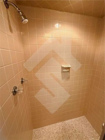 140 Spring Drive, Roswell, GA 30075