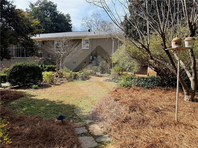 140 Spring Drive, Roswell, GA 30075