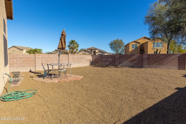 8876 N Misty Brook Drive, Tucson, AZ 85743