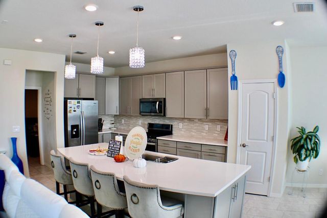 10059 SW Captiva Drive, Port St. Lucie, Port St Lucie, FL 34987