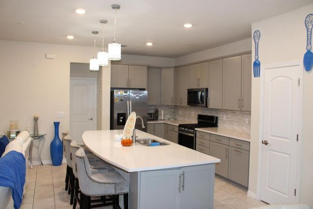 10059 SW Captiva Drive, Port St. Lucie, Port St Lucie, FL 34987