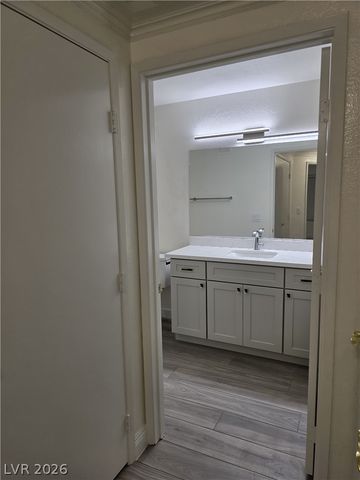 1881 West Alexander Road 1127, North Las Vegas, NV 89032