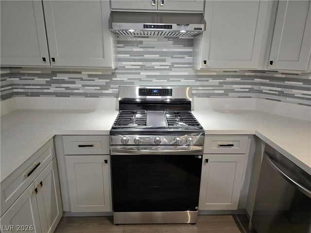 1881 West Alexander Road 1127, North Las Vegas, NV 89032