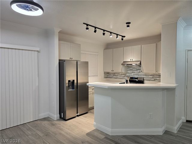 1881 West Alexander Road 1127, North Las Vegas, NV 89032