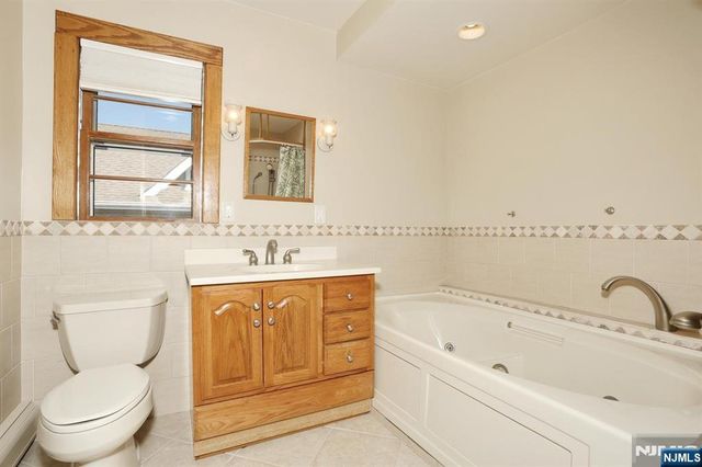 116 W Quackenbush Avenue, Dumont, NJ 07628
