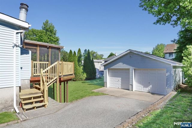 116 W Quackenbush Avenue, Dumont, NJ 07628