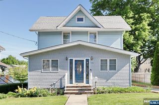 116 W Quackenbush Avenue, Dumont, NJ 07628