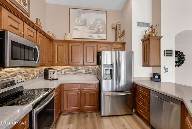 65703 E Rocky Trail Drive, Tucson, AZ 85739