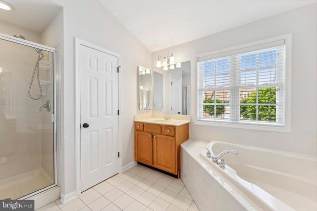 201 ST ANDREWS DR, Cape May Court House, NJ 08210