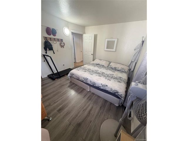 7391 Bronco Rd, Denver, CO 80221