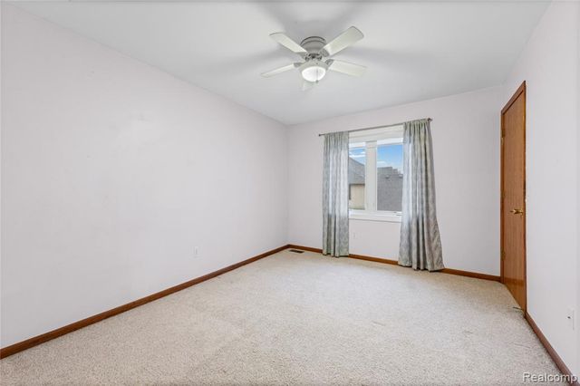 55206 Leonard Court, Shelby Twp, MI 48316