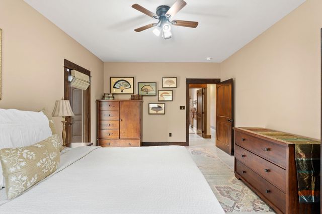20117 Moon Dance LN, Spicewood, TX 78669