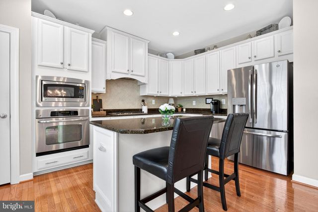 536 RAYMOND DR, West Chester, PA 19380