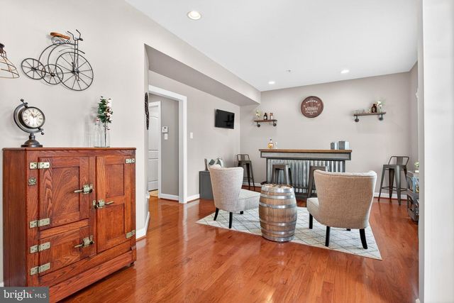 536 RAYMOND DR, West Chester, PA 19380