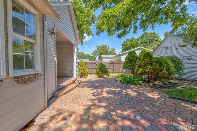 505 S Lafayette Street, Jerseyville, IL 62052