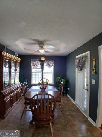 606 Haverhill Circle, Warner Robins, GA 31088