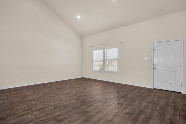 1815 Crimson Avenue, Farmersville, TX 75442