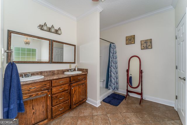 6664 Southside Drive, Blackshear, GA 31516