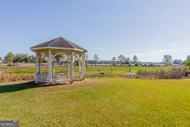 6664 Southside Drive, Blackshear, GA 31516
