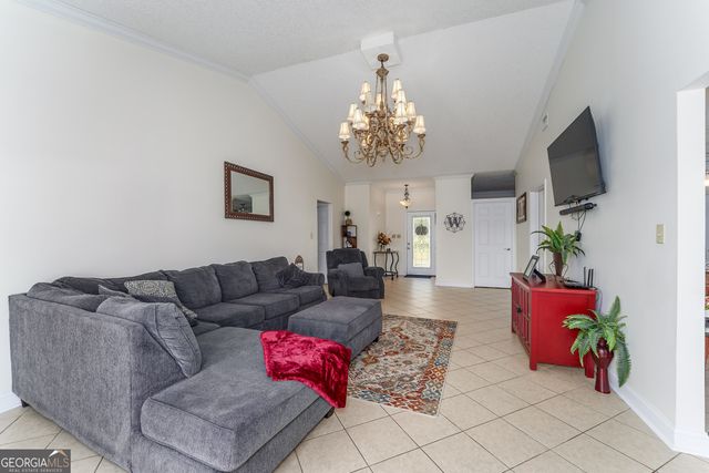 6664 Southside Drive, Blackshear, GA 31516