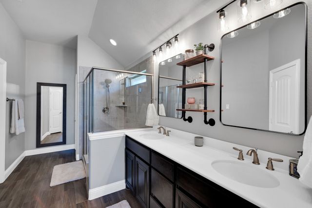 405 Ashlawn Drive, Midlothian, TX 76065