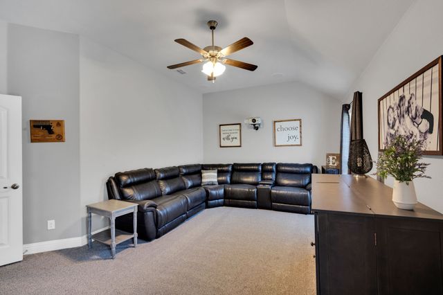 405 Ashlawn Drive, Midlothian, TX 76065