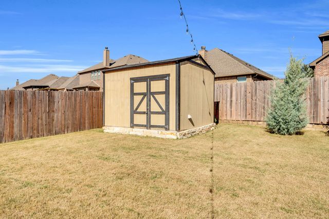 405 Ashlawn Drive, Midlothian, TX 76065